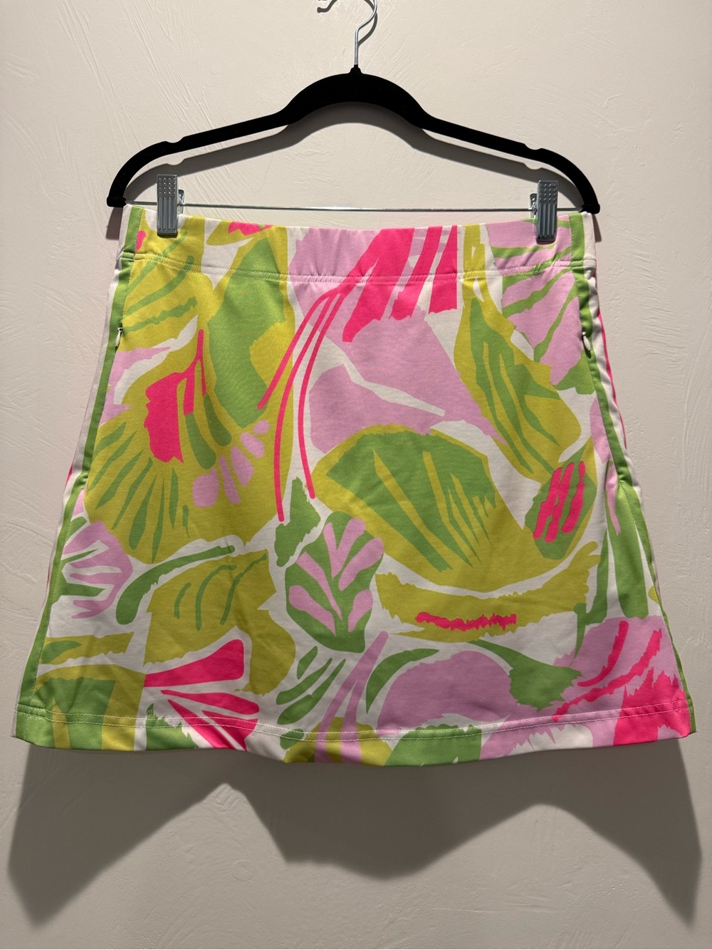 Gretchen Scott Skippy Skort - Tropical Print Mini Skirt in Pink & Green